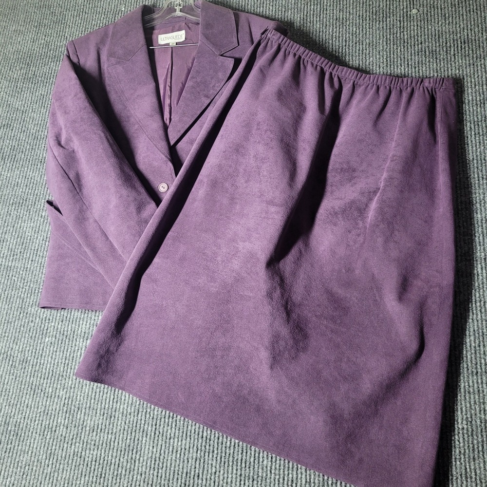 Ultrasuede Purple‎ Jacket and skirt set - Classic Elegant Outerwear